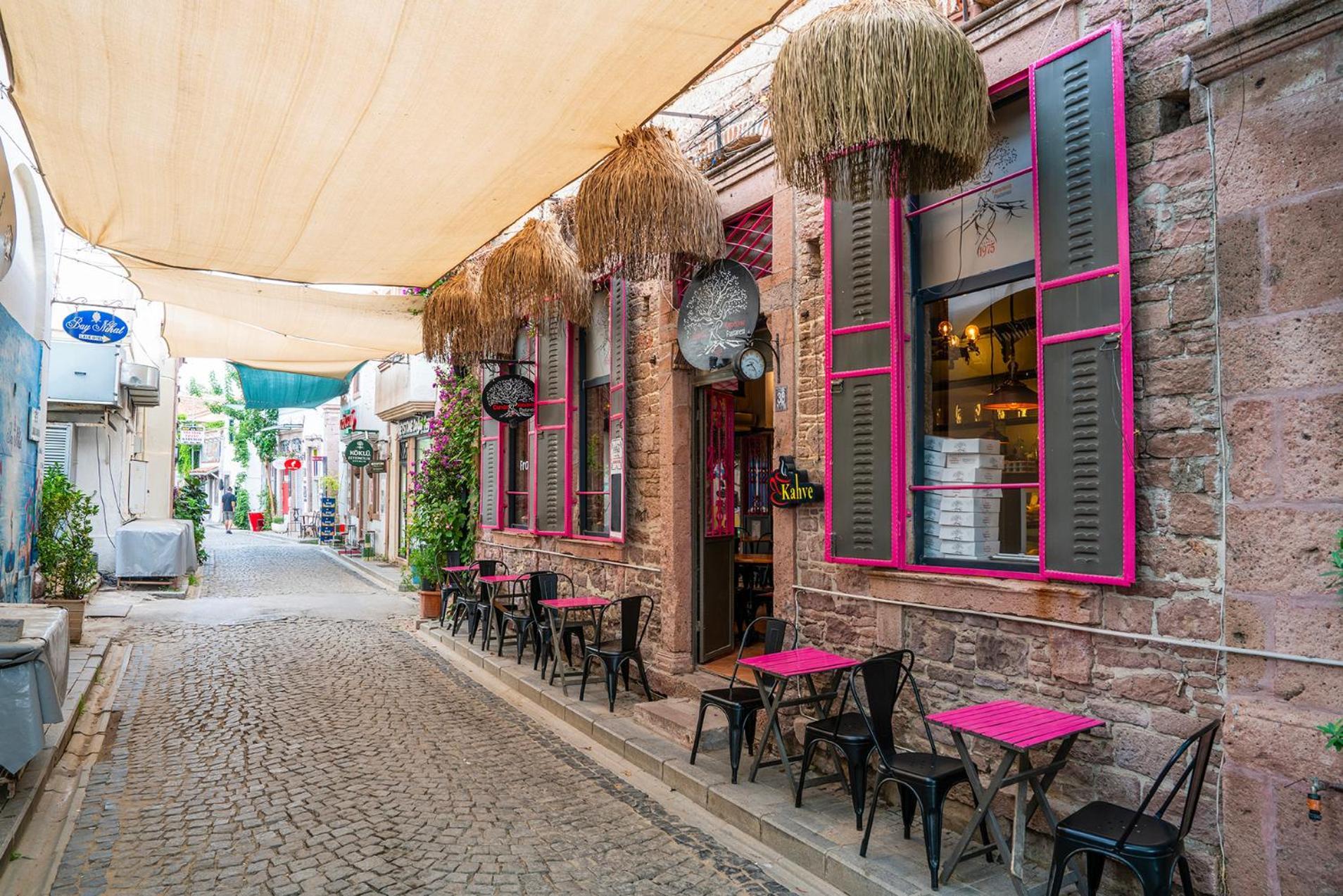Hotel Siyah Lale Cunda 1841 (Adults Only) à Ayvalı Extérieur photo